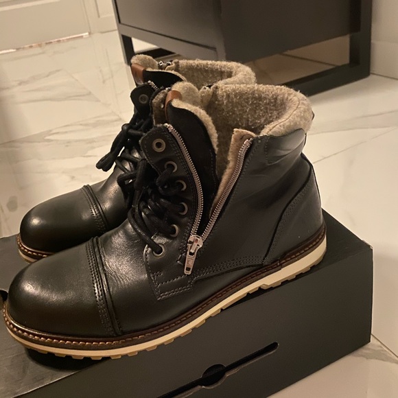 Aldo boots - Picture 1 of 6